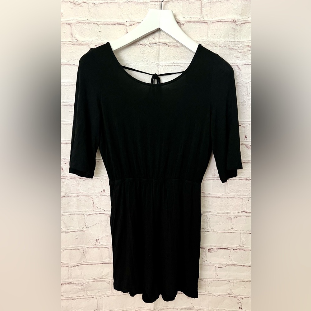 Glamnou Black Cinched Waist Romper